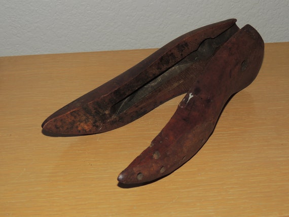 Antique Wood Shoe Form or Stretcher - image 4