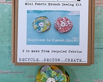Kit de costura para broches de flores de tela reciclada: Proyecto de manualidades DIY