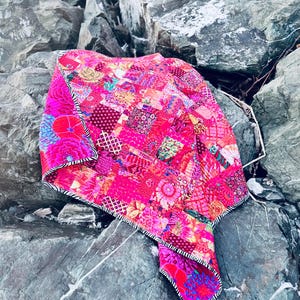 Tumbleweed Quilt Kit: Kaffe Fassett Precut 5-inch Charm Squares & Pattern And More Fabrics