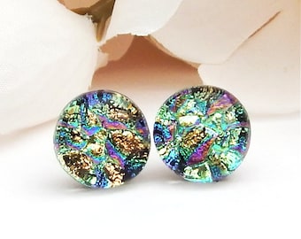 Pendientes de poste de plata de ley de vidrio dicroico multicolor, joyas de vidrio fundido, aretes de vidrio de arte rosa verde dorado y azul