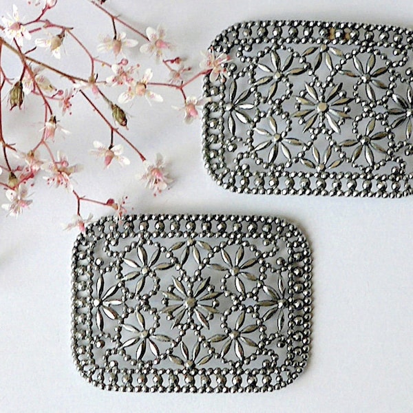 Cut pressed steel shoe buckles, a pair, antique. Beautiful buckles as new, oblong with a floral design, no bars. c1890-1910.