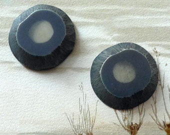 Antler buttons, a set of 2, vintage.  Interesting antler buttons dyed green with a dull sheen, metal loop shank. c1940's-50's.