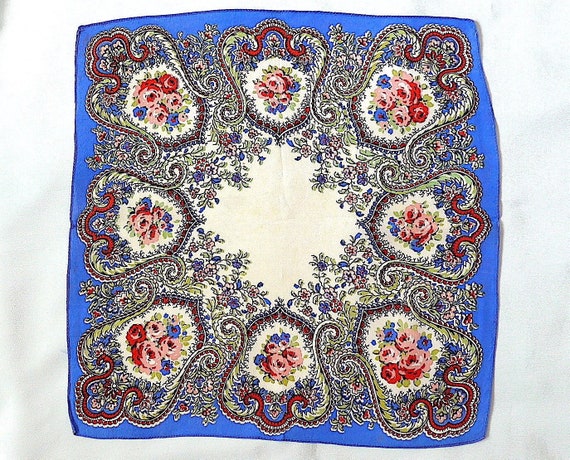 Handkerchief, vintage.  A Paisley type design, fl… - image 1