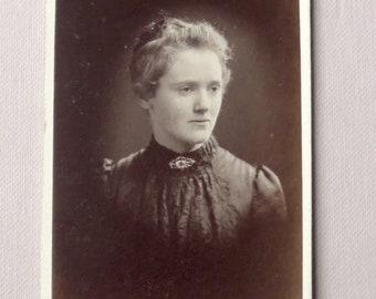 Carte-de-visite, antique. A portrait of a young lady, sepia. Photographer - Mrs Williams, Talbot Place, Wolverhampton. c1880&#39;s.