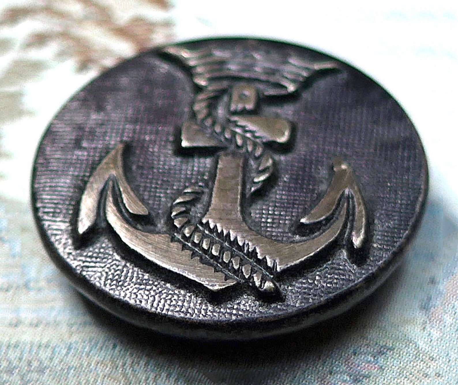 Anchor Button Antique. the Anchor is on a Linear Background Etsy UK