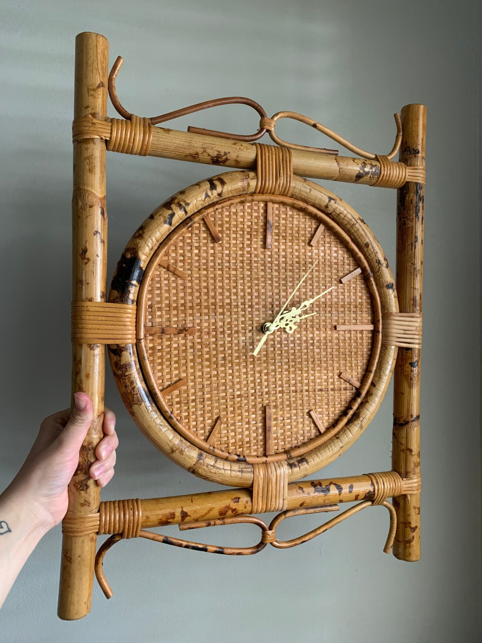 Vintage Bamboo Rattan Wicker Woven Wall Clock Natural Color Etsy