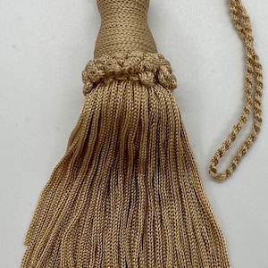 4&quot; gold key tassel lot of 8