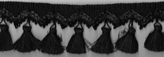 4/" BLACK TASSEL FRINGE FABRIC TRIM 27/&1//2 YARDS