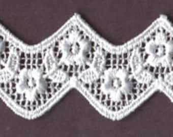 1" white scalloped embroidered venice venise lace fabric trim 16 yards
