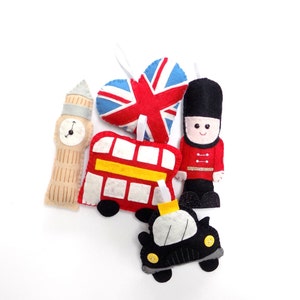 PDF pattern to make London themed decorations. Felt sewing pattern, Banner Boutique, Big Ben. London Bus. Digital Download. Jubilee.