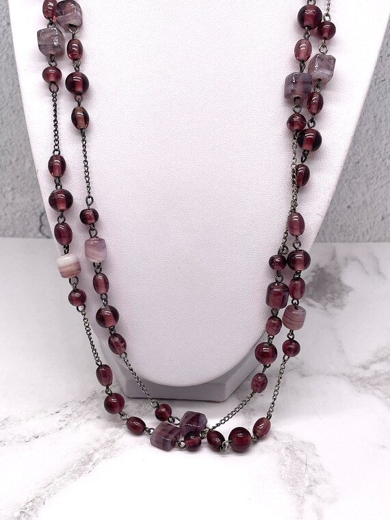 Collier Ancien En Perles De Verre Lilas Et Argent 925 – Style Draperie Avec Pampilles – 44 Cm