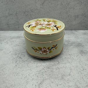 Vintage Ceramic Sadler Apple Blossom Lidded Trinket Box