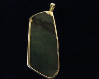 70's English 925 Silver Unique Pendant Hand-Crafted Green and Burgundy Agate Slice - Un-Used