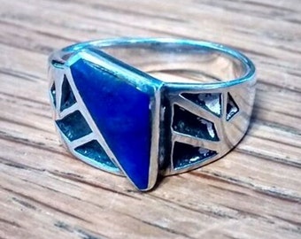 Vintage New Old Stock Modernist Triangular Lapis Lazuli Sterling Silver Ring - Size N / US: 7