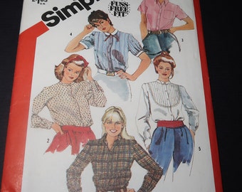 Uncut size 10 Bust 32 1/2 Simplicity 5663 Set of Shirts Pattern