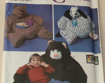 Uncut Simplicity 9229 Child Size Animal Bean Bag Chairs Pattern