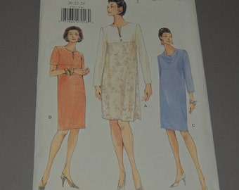 tapered skirt 10 Short or long sleeve dress with raised waist 12 Easy women's dress sewing pattern Vogue 9792 Size 8 pullover dress
