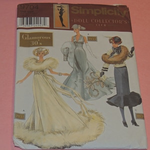 Uncut Glamorous 1930s Doll Collectors club, Simplicity 9704