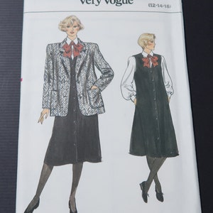 Uncut 12-14-16 Very Easy Very Vogue 9390 Misses Maternity Jacket and Jumper Pattern