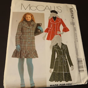 Uncut 4-12 McCalls 5717 Misses Lined Jacket, Coats, and Belt Pattern