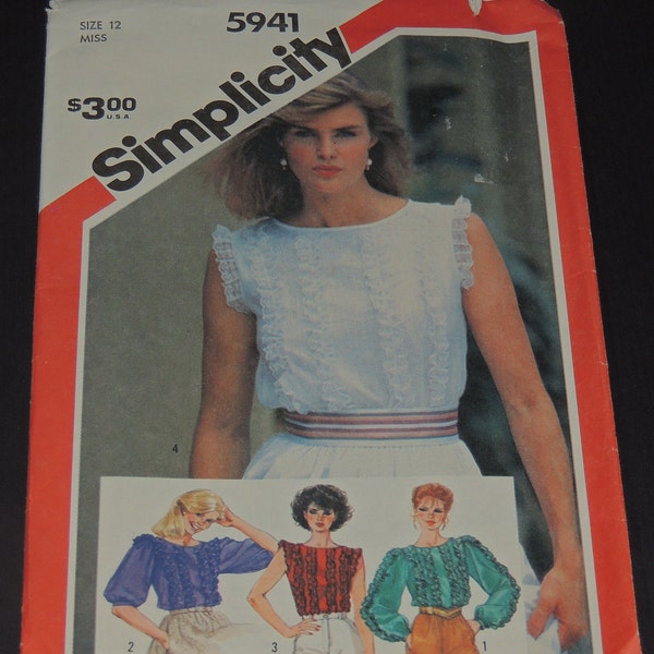 Uncut Bust 34 Simplicity 5941 Misses Back Buttoned Ruffled Blouse Pattern