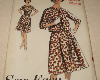 Bust 32 Vintage 40/'s Pattern By Mail New Style #2951 Sleeve Variations Hip 35 Square Neckline Sleeveless Dress with Jacket Size 14