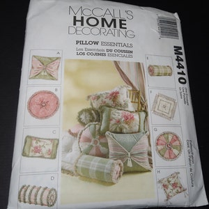 Uncut McCalls 4410 Home Decorating, Pillow Essentials Pattern