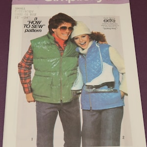 Uncut Small 32-34 Bust or Chest &quot;Everybody&quot; Vest Pattern, a &quot;How to Sew&quot; Pattern dated 1977
