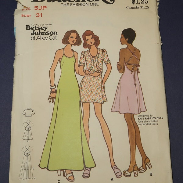 Uncut 5 Junior Petite, Bust 31 BETSEY JOHNSON of Alley Cat Sundress and Jacket Pattern