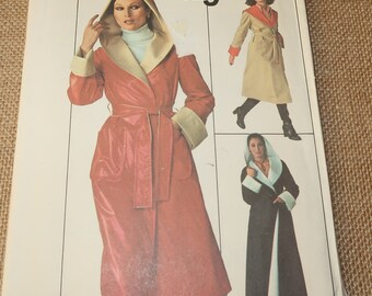 Uncut 12-14 Medium Simplicity Jiffy 7700 Reversible Coat in 2 Lengths Pattern