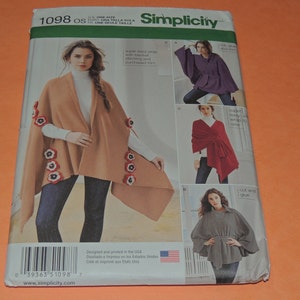 Uncut Misses Fleece Ponchos and Wraps Pattern, One size fits most, Simplicity 1098