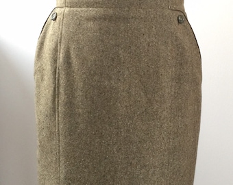 Vintage 1980's wool tweed Etienne Aigner pencil skirt. Pure wool french designer tweed skirt.