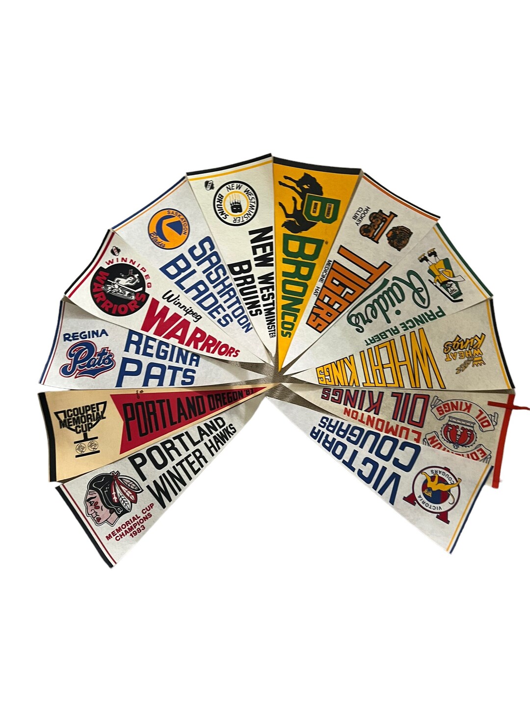 Vintage Collector WHL Hockey Pennants teams Like Saskatoon Blades, Oil