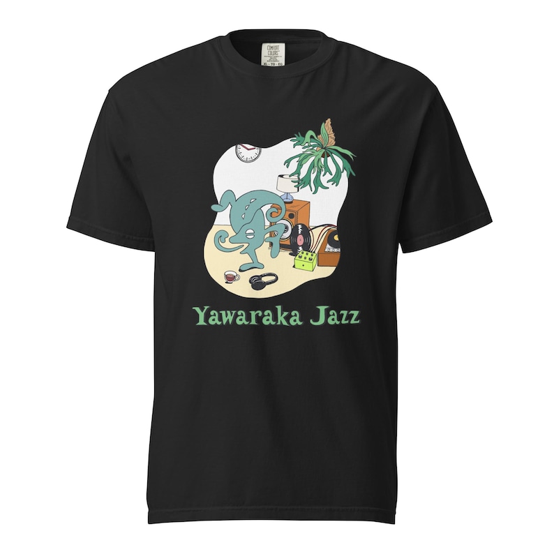 Unisex garment-dyed heavyweight t-shirt