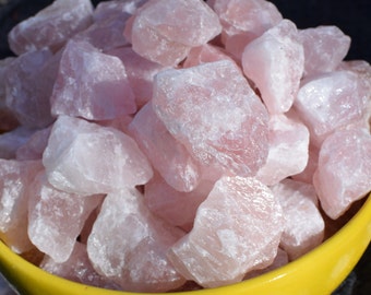Medium Raw Rose Quartz Crystals, Raw Crystal Quartz Chunks, Healing Crystals, Meditation, Crystal Grid, Gemstone Home Decor, Boho Decor