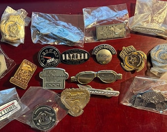 18 Vintage Harley Davidson Pin Lot Owners Group HOG 2000s 2010s Daytona Beach