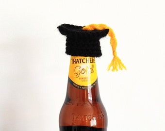 Gehäkelte Abschlusskappe, Flasche Topper, Doktorhut Geschenk