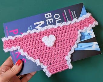 Marcapáginas de bikini, marcapáginas de tanga/pantalones de ganchillo, regalo atrevido para amantes de los libros
