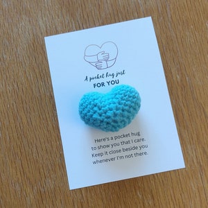 Jeton coeur câlin de poche, câlin de poche pour maman, fils, fille, coeur au crochet, jeton d'amour, cadeau pour un ami, cadeau de vous manquez, je pense à vous