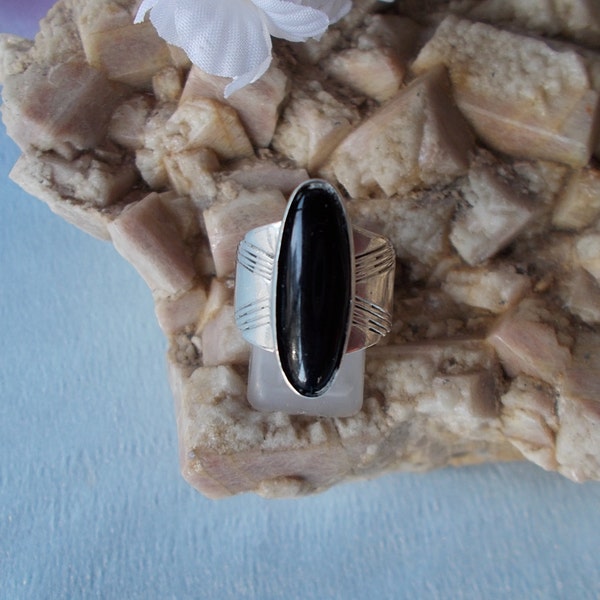 Native American Sterling Black Onyx Ring Size 8
