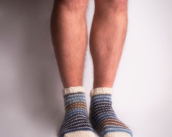 Beauteous Gents' Socks. Pattern only