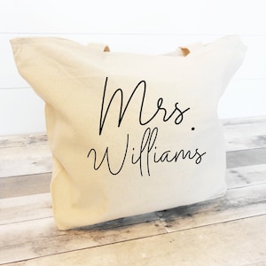 Mrs. Last Name Tote Bag, Mrs Tote Bag, Bachelorette Tote Bag, Bride Tote, Zippered Beach Bride Tote Bag, Bridal Shower Gift Honeymoon Tote