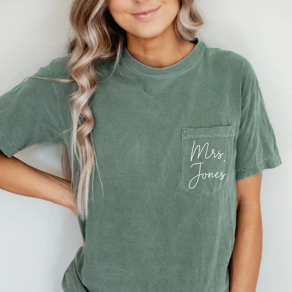 Comfort Colors Pocket Mrs. Bride Shirt, Custom Wifey Shirt, Honeymoon shirt, Wedding T-Shirt, Cute Bride Shirt, Bride Shirt, Engagement gift