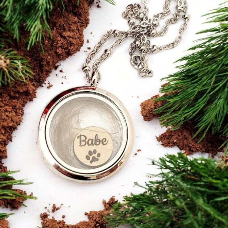 Personalized Pet Memorial Locket, Custom Fur Keepsake Necklace. Dog, cat, horse, rabbit 画像 3