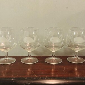 Snifter- eller vinglas med etsad valdesign, set om 4, maritimt nautiskt motiv, 13 cm vintage, 30 cl glasglas, roligt