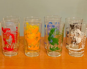 Tumbler Glasses Complete Set Of 8 Rare Walt Disney Snow White & The Seven Dwarfs Circa 1930s Vintage Dwarves Juice Water