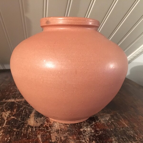 Rowe Pottery Works Art Pottery 6 1/2" Urn Vase Vintage Rétro Bob Timberlake Line Brown Rust Matte Glaze