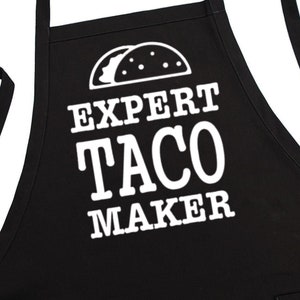 Expert Taco Maker Apron, Funny Chef Gift with Pockets