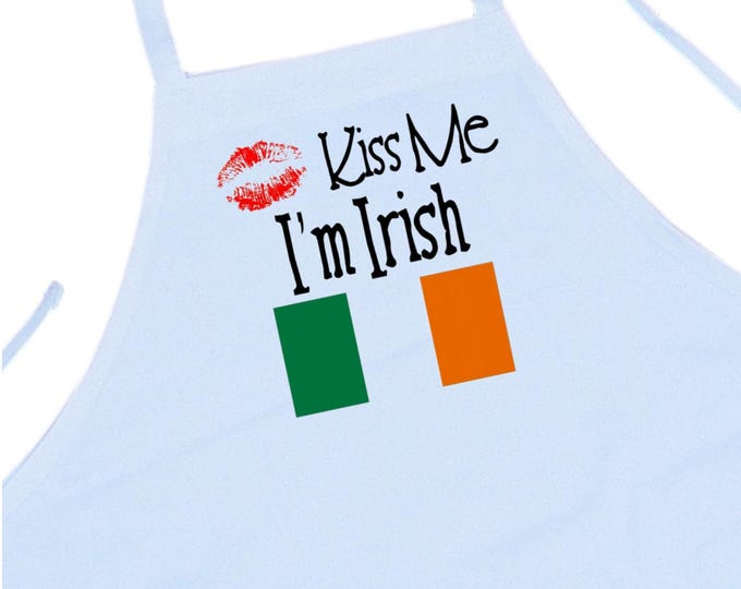 St Patrick's Day Aprons Kiss Me I'm Irish, Funny Irish Themed Aprons, White Cooking Aprons