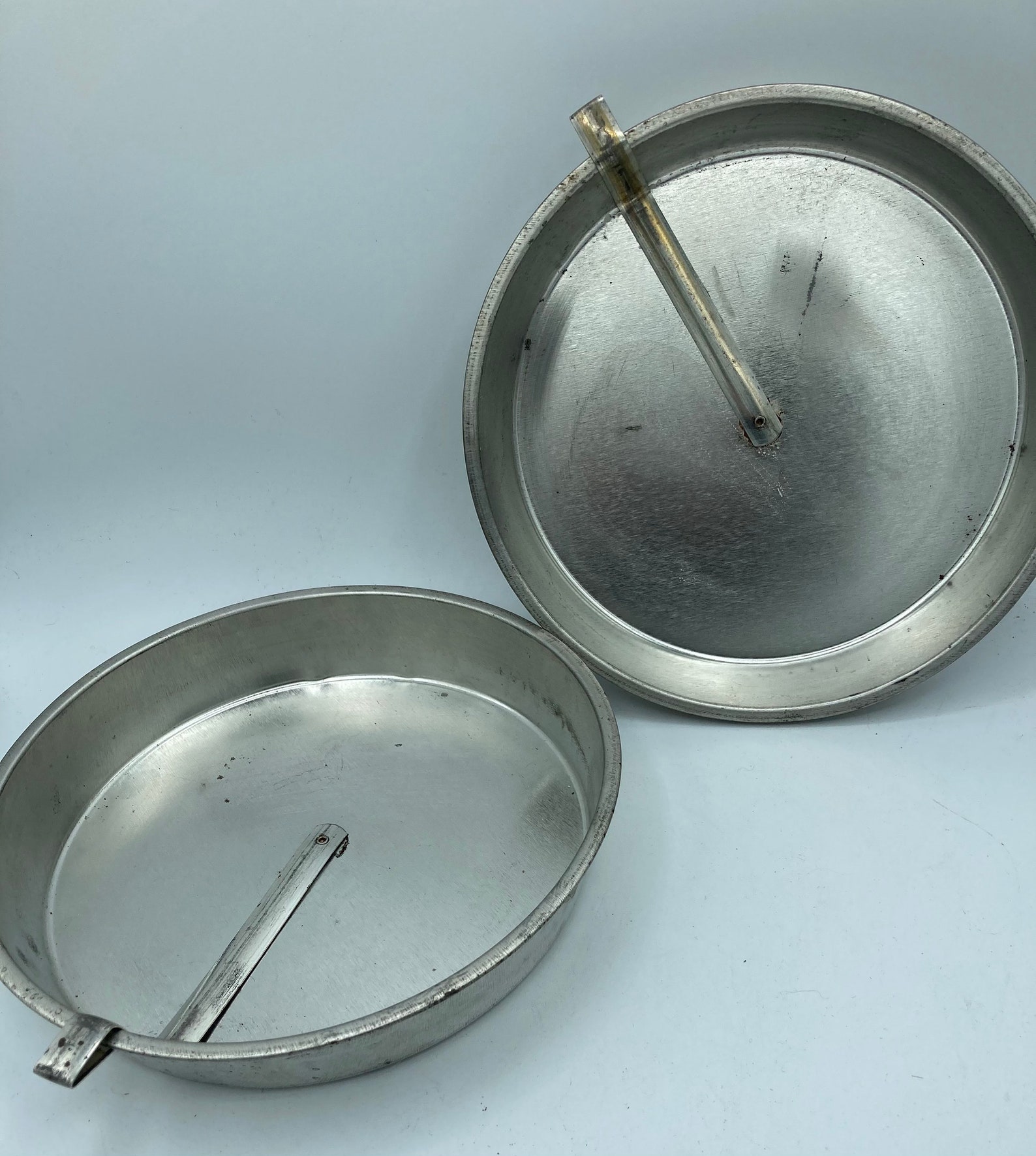 2 cake pans w slider bars round cake pans w easy release Etsy